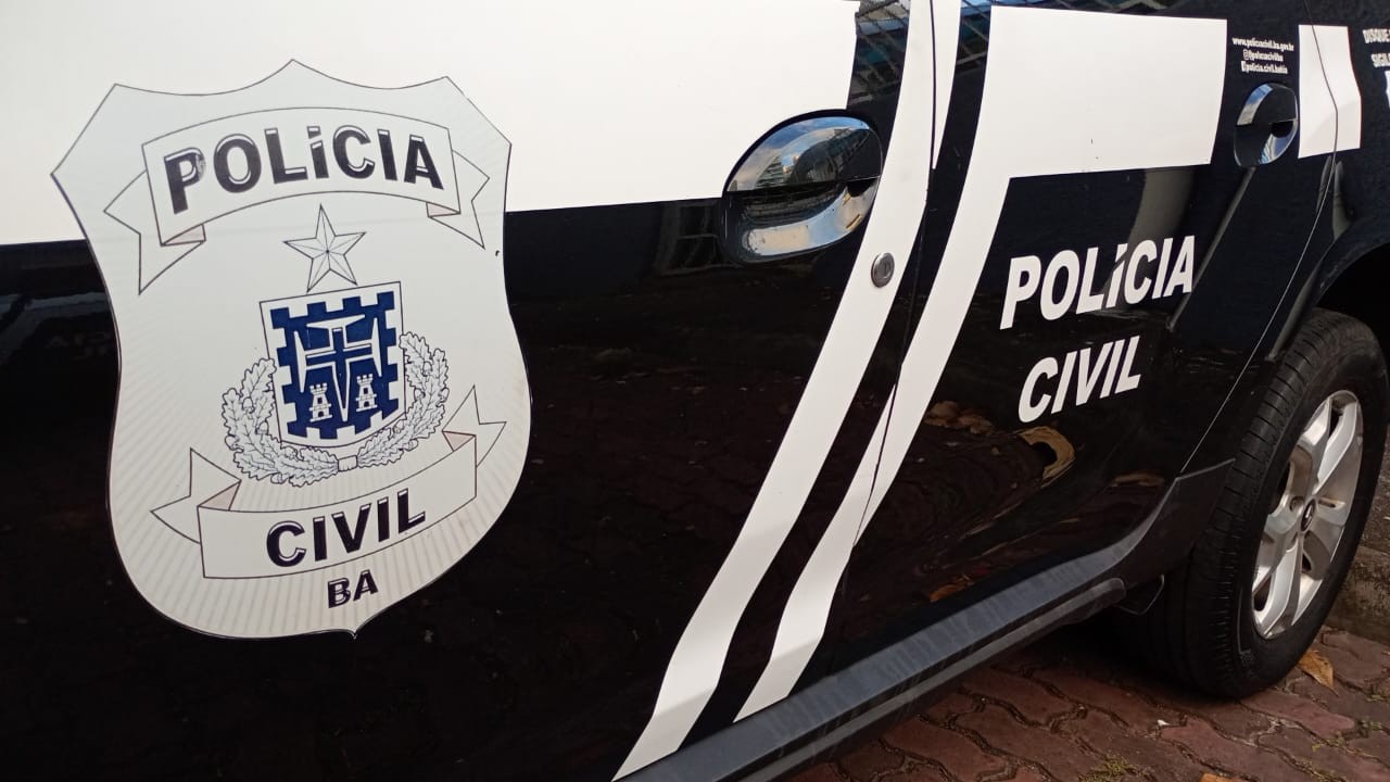 Mulher é estuprada e namorado roubado durante assalto em bairro turístico de Salvador; polícia investiga crimes