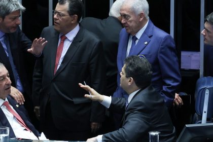 Senadores aprovam pedido para acelerar votação da PEC da Segurança