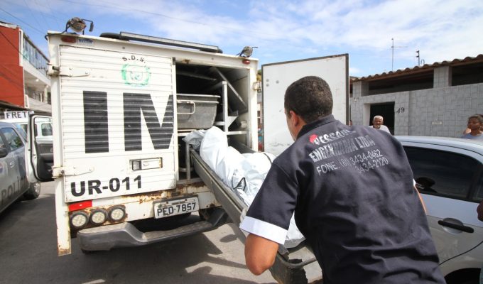 Em 4 anos, 418 pessoas foram mortas em intervenções policiais em PE, diz MP; 70% das vítimas eram pretas ou pardas