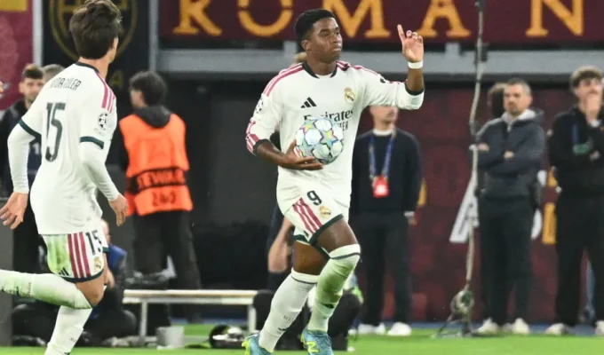 Endrick brilha contra Roma, recebe elogio de Mourinho e Real Madrid vence