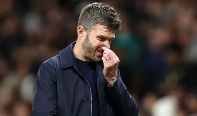 Manchester United pode demitir Carrick e já tem três nomes na mira