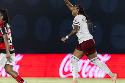 Fluminense vence Flamengo e abre vantagem na Copa do Brasil Feminina