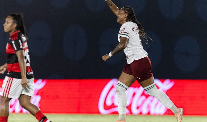 Fluminense vence Flamengo e abre vantagem na Copa do Brasil Feminina