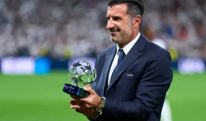 Luís Figo pode disputar presidência da FIFA contra Infantino em 2027