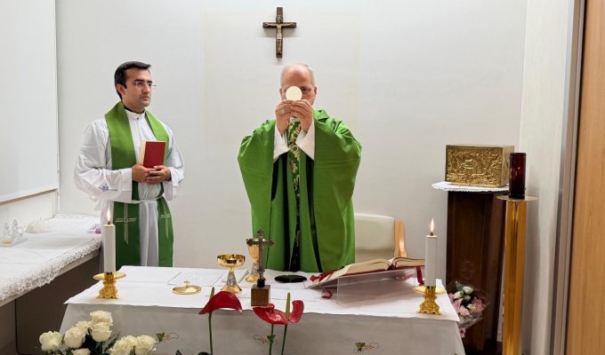 Vaticano diz que manterá viagem do papa à América do Sul; pontífice falará ao público no domingo