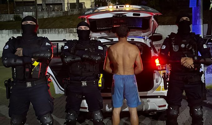 Homem é preso em flagrante por suspeita de agredir mulher em Fortaleza