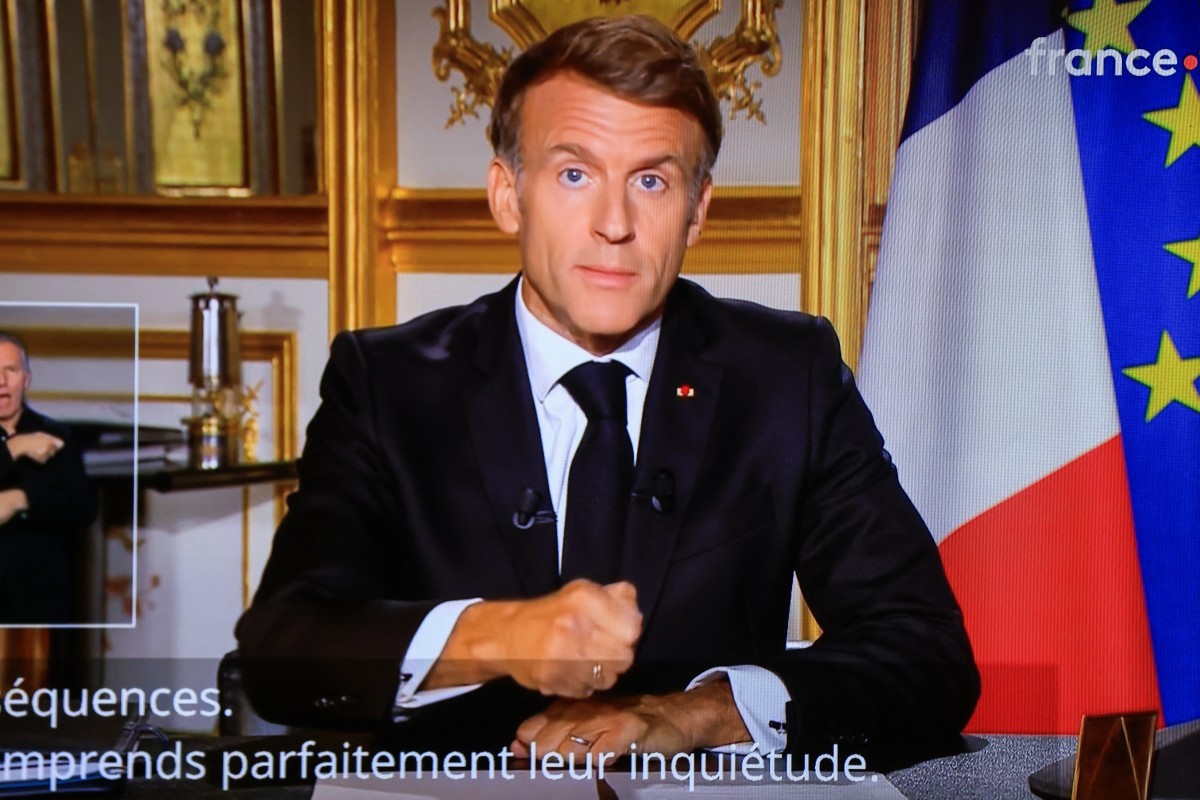Macron diz que nada justifica violência ‘desenfreada’ em protestos na França