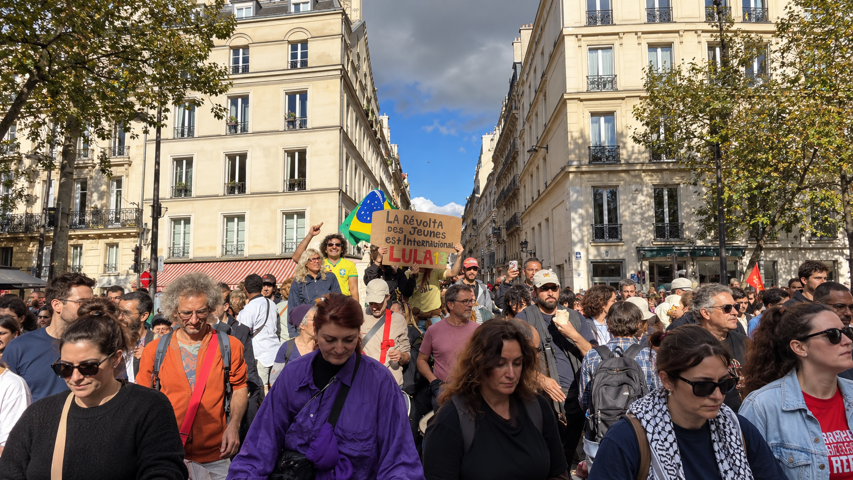 Paris é Lula! Brasileiros ocupam a Praça da República em apoio à reeleição