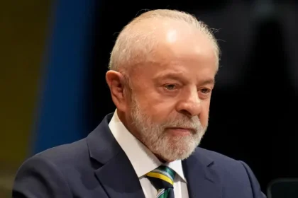 Lula: ‘Me senti muito incomodado de participar de um debate com um miliciano’