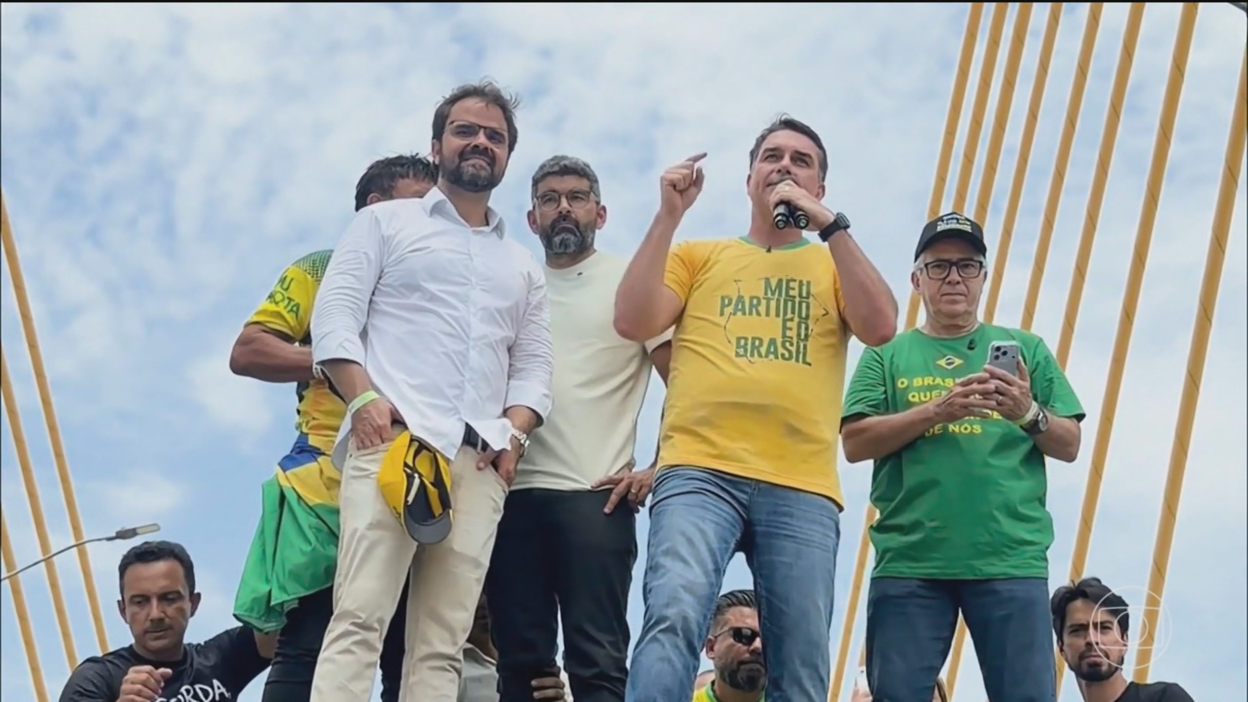 Flávio Bolsonaro, candidato do PL à Presidência, faz campanha no Amazonas e no Pará