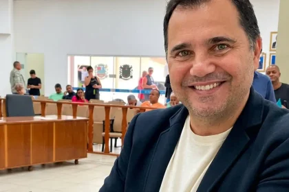 Secretário de Queimados, no Rio, morre baleado em abordagem da PM