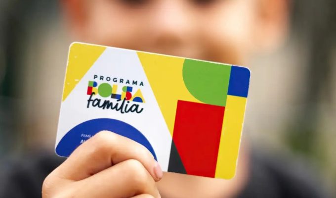 O Bolsa Família na reta final da eleição – O Assunto #1829