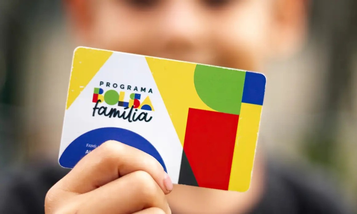 O Bolsa Família na reta final da eleição – O Assunto #1829