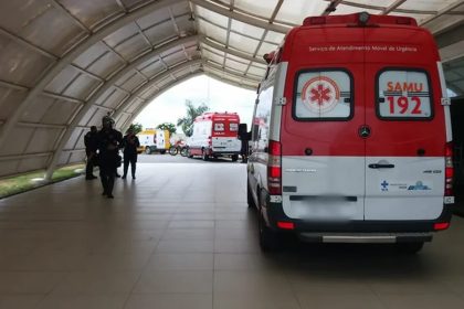 Homem é esfaqueado em Campina Grande e companheira é presa suspeita do crime