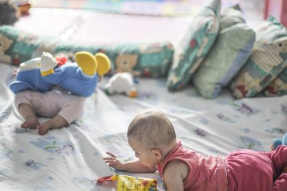 Quedas: mais de 330 mil crianças foram internadas no Brasil em 10 anos