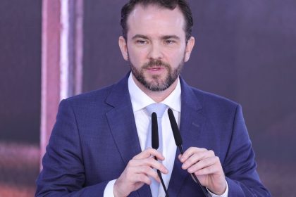 Ministro prevê renegociação de R$ 90 bi em 3ª fase do Desenrola