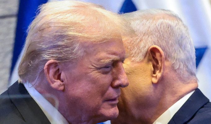 Trump barrou plano de Israel para fazer novos ataques pesados contra o Irã, diz jornal