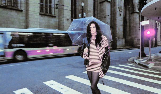 Mia Badgyal lança nova versão de “LCD”, com a trapper Kouth