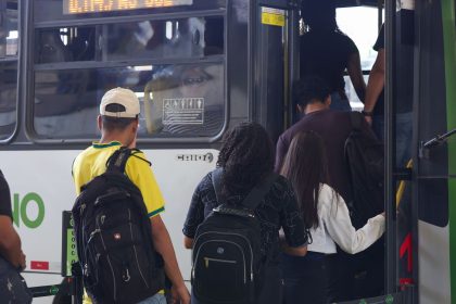 Prefeituras e estados devem garantir transporte gratuito no 2° turno
