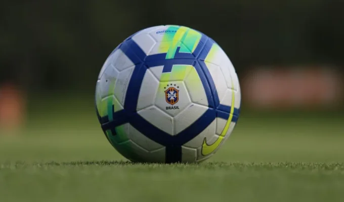 Mais da metade dos clubes do Campeonato Brasileiro acumula dívidas em atraso