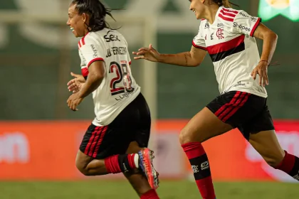 Copa do Brasil Feminino: Flamengo bate Fluminense e vai às semifinais