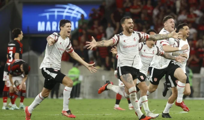 Flamengo cai e Leonardo Jardim falha final ‘portuguesa’ na Libertadores