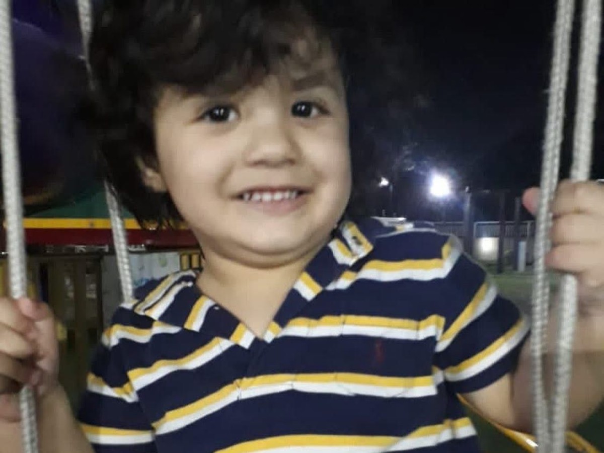 Brasileira diz não ver saída para recuperar filho levado há 4 anos ao Egito e pensa em desistir: ‘Não consegui nada’