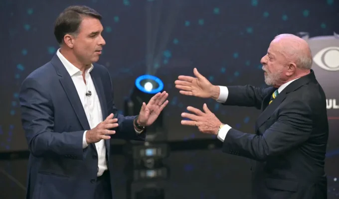 Lula ou Flávio? O que explica empate de 50% a 50% no Datafolha?