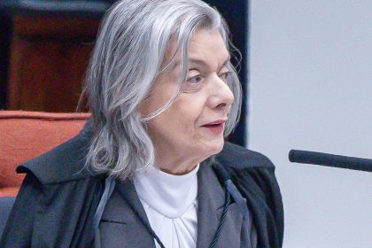 Ministra rejeita ação que pedia transporte interestadual na eleição