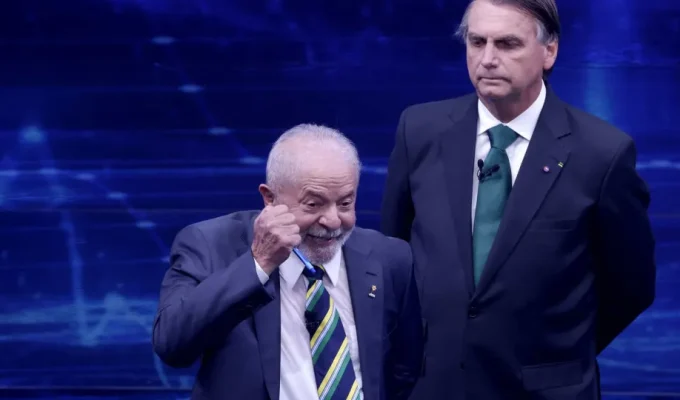 Quem gastou mais no cartão corporativo Lula ou Bolsonaro?
