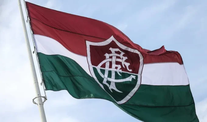 Após queda na Libertadores, Fluminense visita lanterna Chapecoense para defender lugar no G-5