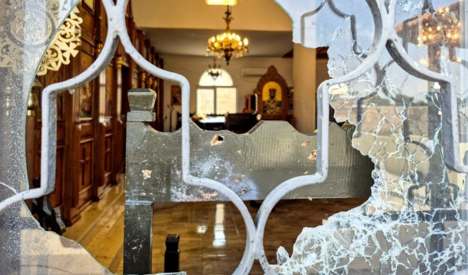 Sobe para nove o número de mortos em ataque armado em igreja na Jordânia