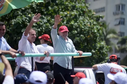 Lula celebra sucesso do ‘Exército de Lula’ e ironiza que Trump está preocupado