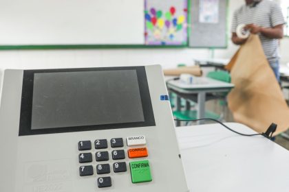 TRE-SP substitui 52 urnas que apresentaram problemas no estado