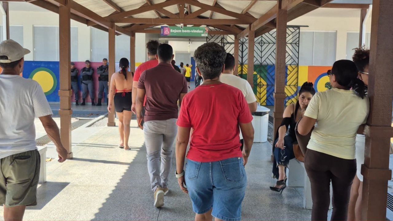 FOTOS: veja como foram as primeiras horas de votação no 2º turno no Amapá