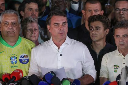 Flávio não reconhece vitória de Lula e tentará anulação do pleito