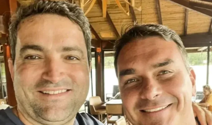 Entenda em cinco pontos a ligação entre Willer Tomaz e Flávio Bolsonaro