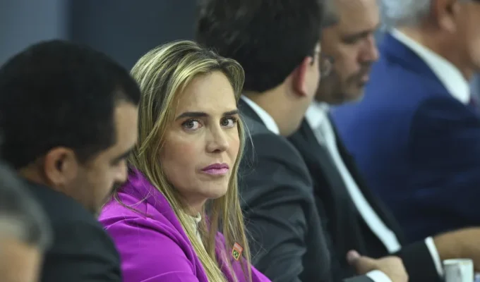 Celina Leão (PP) é reeleita governadora do Distrito Federal