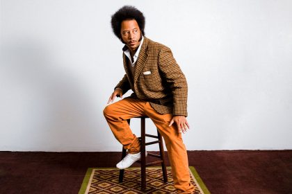 ‘Sou comunista’: Boots Riley defende o controle democrático da riqueza produzida pela classe trabalhadora 