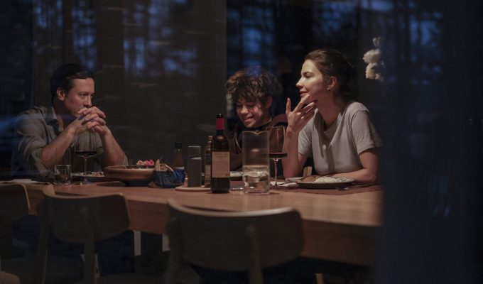 ‘Minotauro’, de Andrey Zvyagintsev, e o labirinto entre a crise conjugal e a violência política
