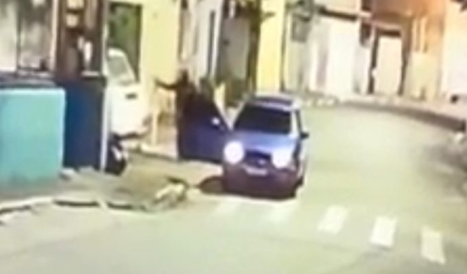 Mulher baleada em ataque a Kombi morre em hospital; motorista também morreu em Ferraz de Vasconcelos