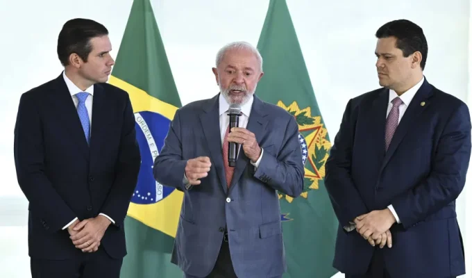 PT vai apoiar reeleição de Hugo Motta à Presidência da Câmara