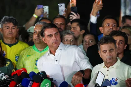 De quase eleito à fuga: onde está Flávio Bolsonaro? Entenda toda a trama
