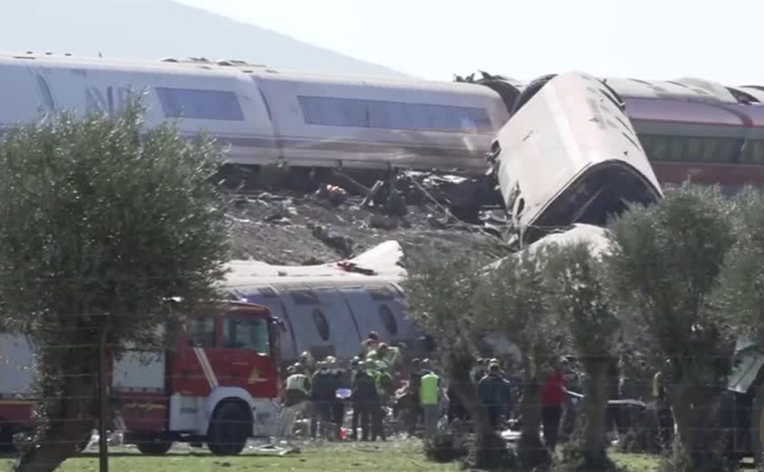 Brasil lamenta acidente de trem na Espanha, em que mais de 60 morreram