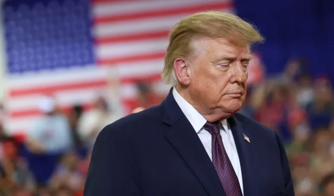 Trump reconheceu Flávio Bolsonaro como presidente eleito do Brasil?