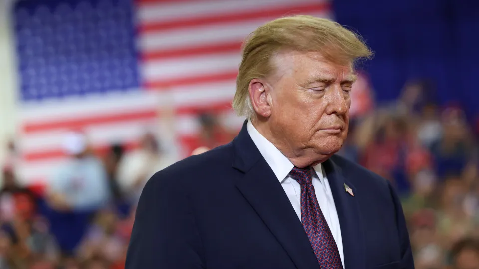 Trump reconheceu Flávio Bolsonaro como presidente eleito do Brasil?