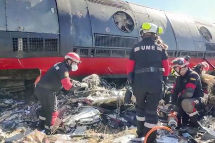 Espanha: equipes fazem buscas na esperança de encontrar sobreviventes