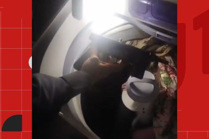 Polícia encontra submetralhadora escondida dentro de máquina de lavar em Vila Velha; veja vídeo
