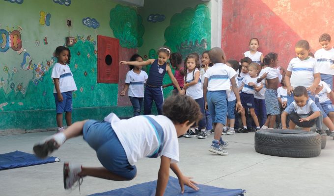 Escolas públicas têm até sábado para regularizar pendências com FNDE