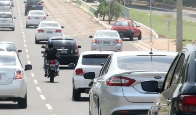 Projeto de lei propõe antecipar IPVA 2027 para dezembro e dar desconto de 15% em MS
